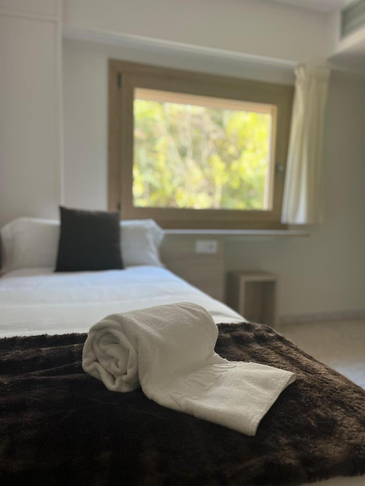La Trobada Hotel Sport Ripoll Eksteriør billede