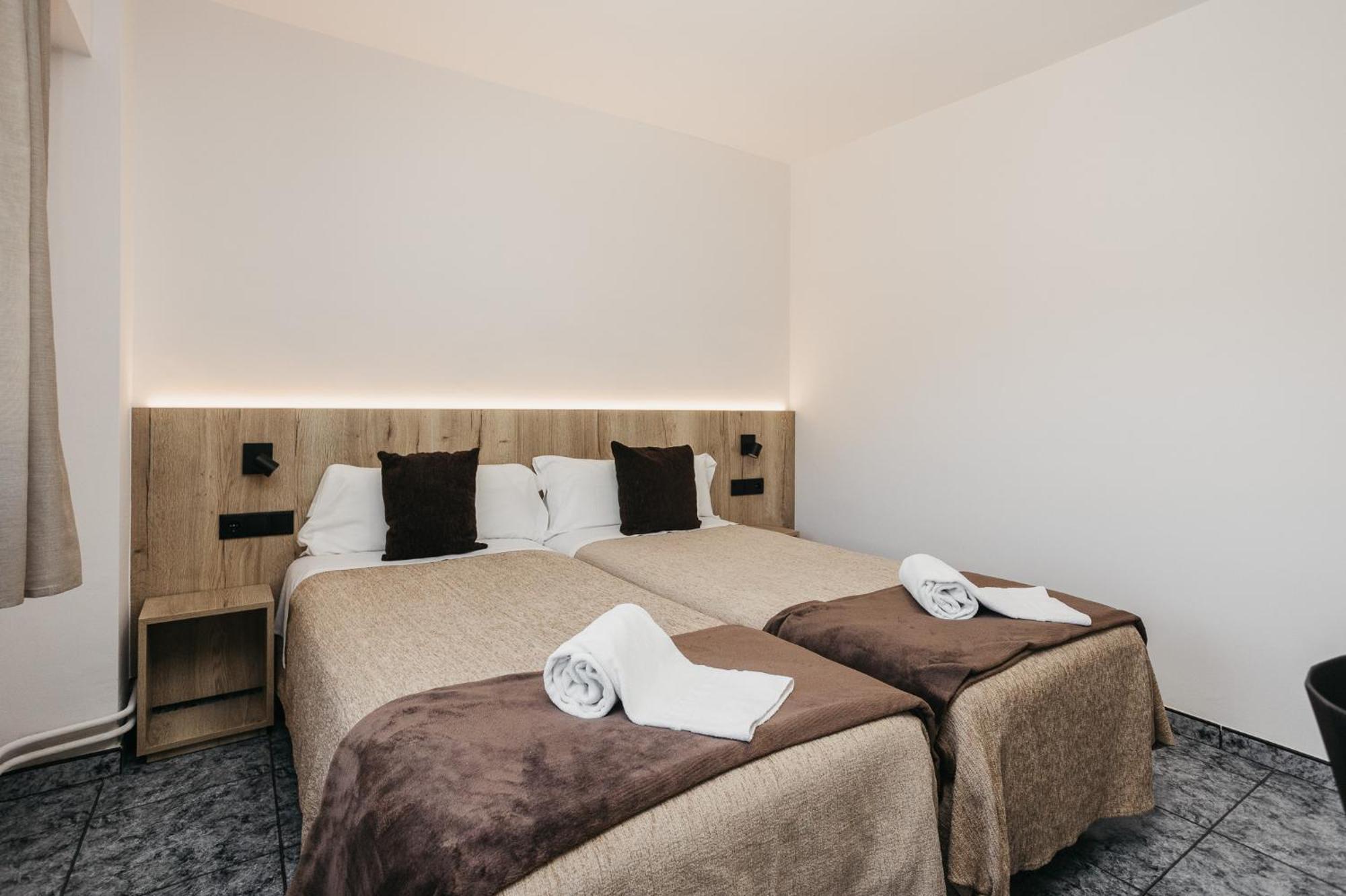 La Trobada Hotel Sport Ripoll Eksteriør billede