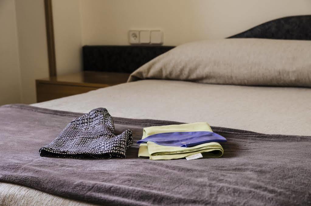 La Trobada Hotel Sport Ripoll Eksteriør billede