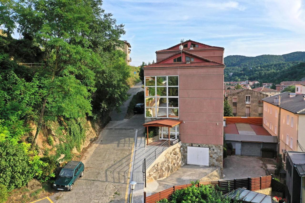 La Trobada Hotel Sport Ripoll Eksteriør billede