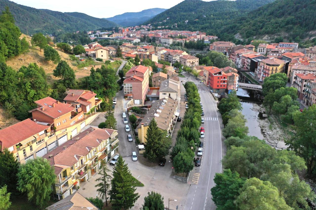 La Trobada Hotel Sport Ripoll Eksteriør billede
